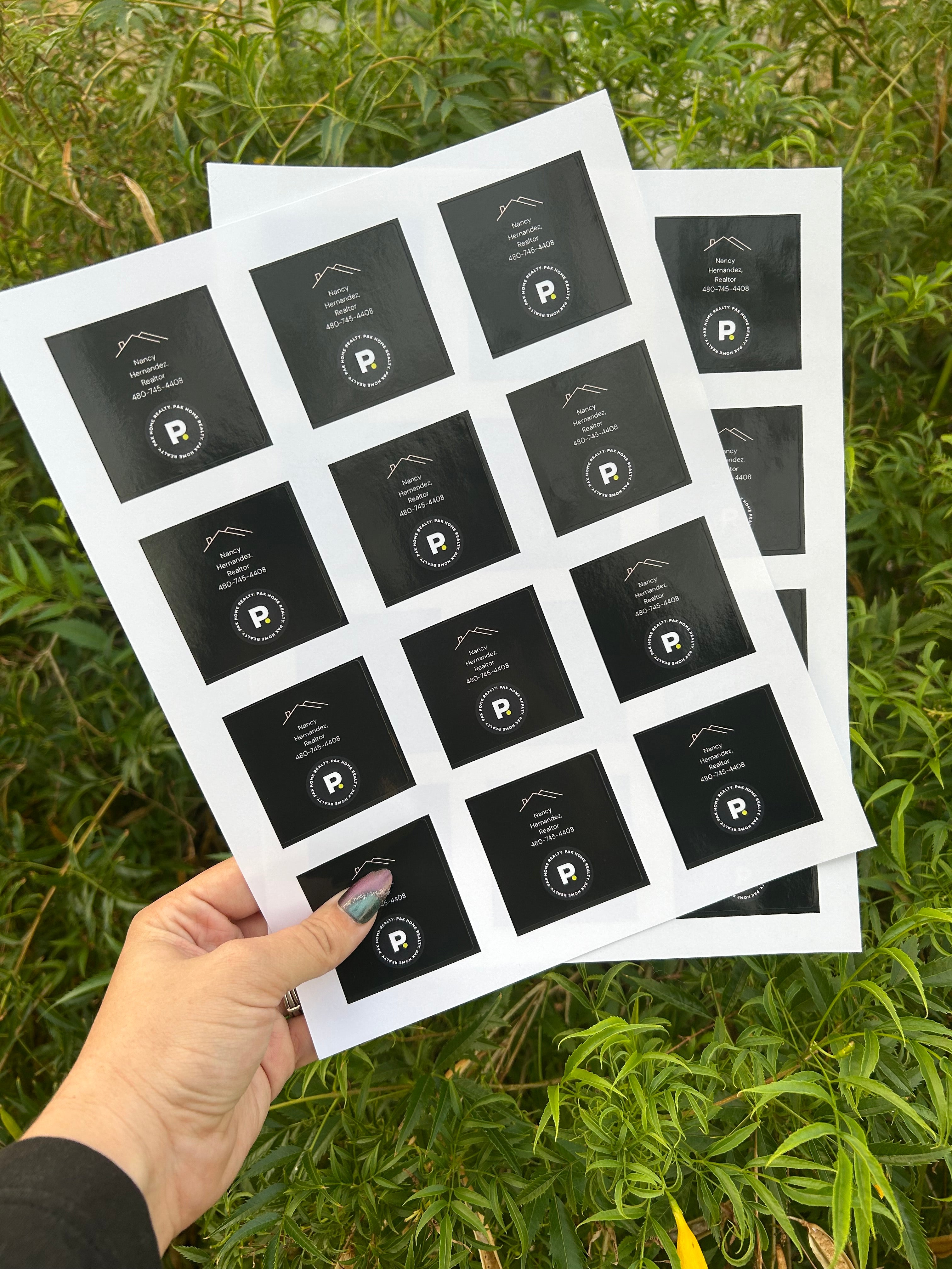 100 Customizable Stickers